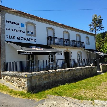 Pension De Moraime Exterior photo