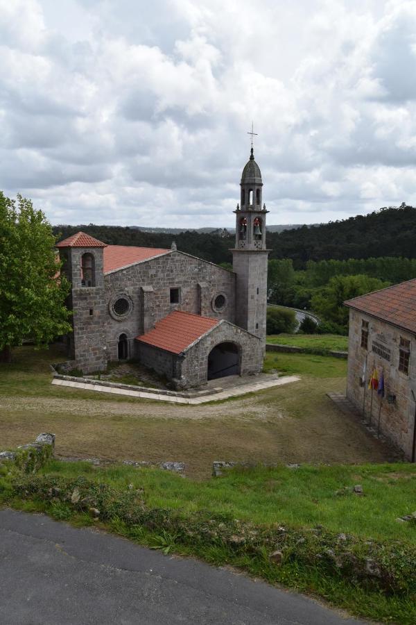 Pension De Moraime Exterior photo